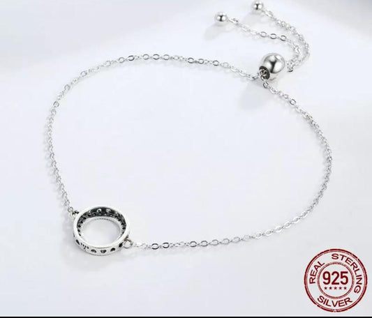 Delicate Chain Bracelet