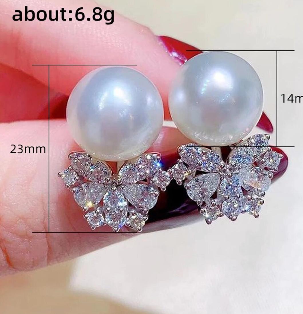 Luxury Pearl Stud Earrings