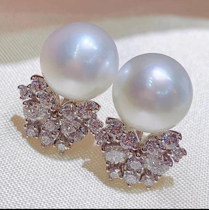 Luxury Pearl Stud Earrings