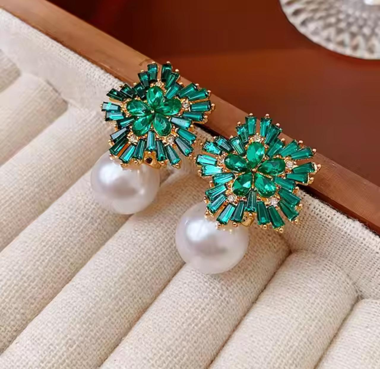 Pearl Drop Green Studs