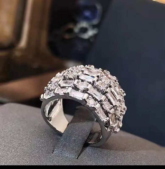 Vintage Holloway ring