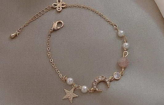 Charm bracelet