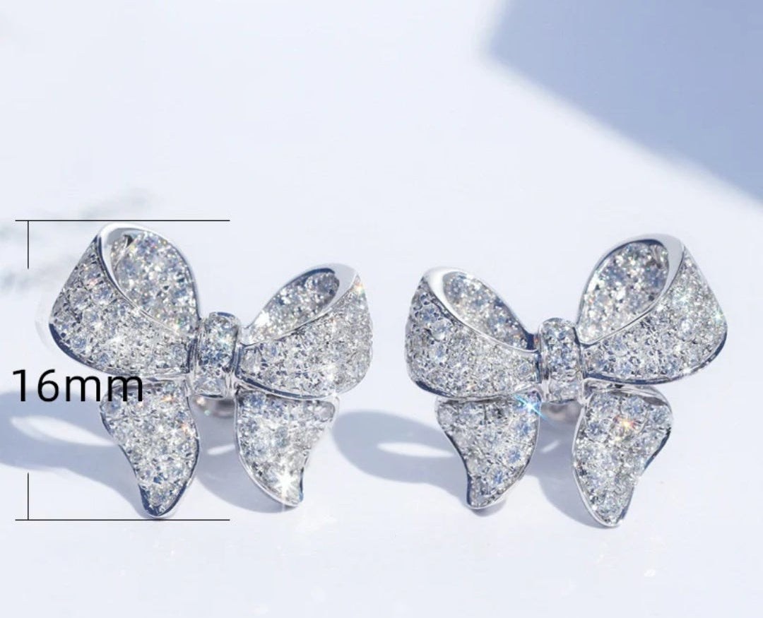 Sparkling Bow studs